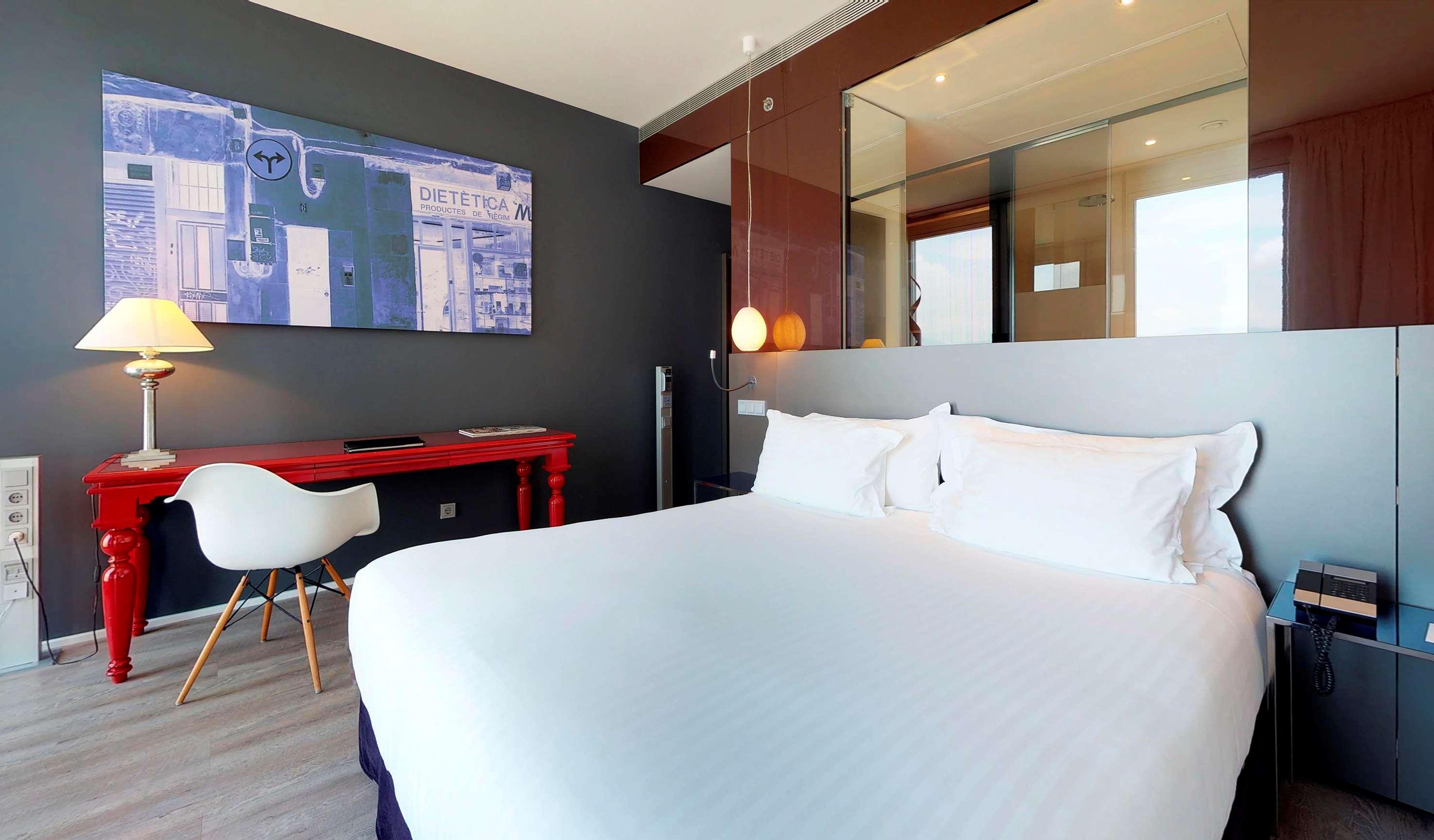 Отель Melia Barcelona Sky 4* Sup Экстерьер фото