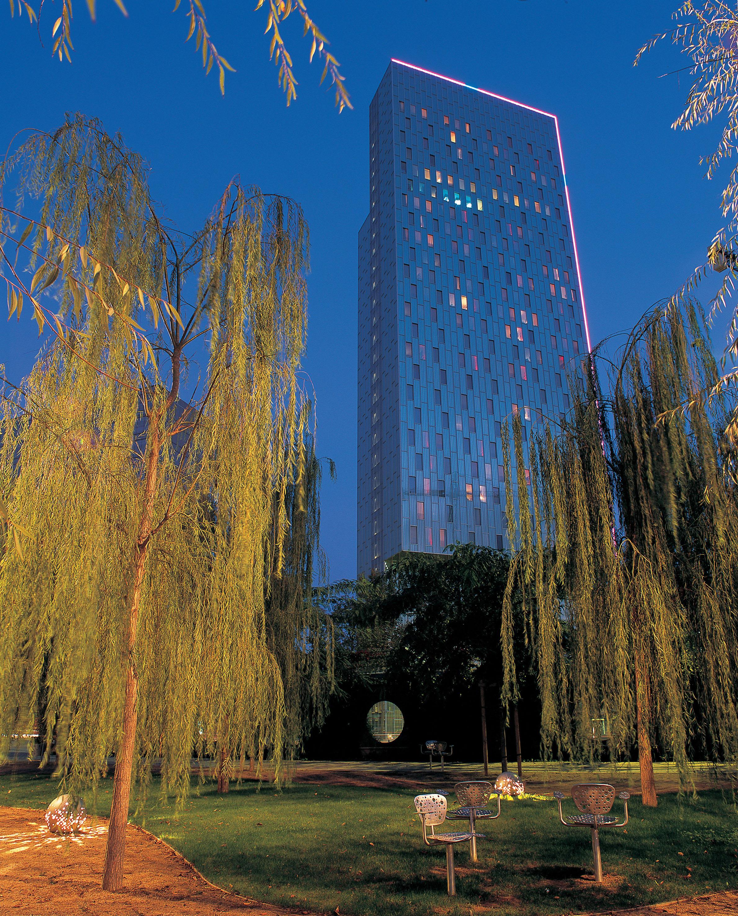 Отель Melia Barcelona Sky 4* Sup Экстерьер фото