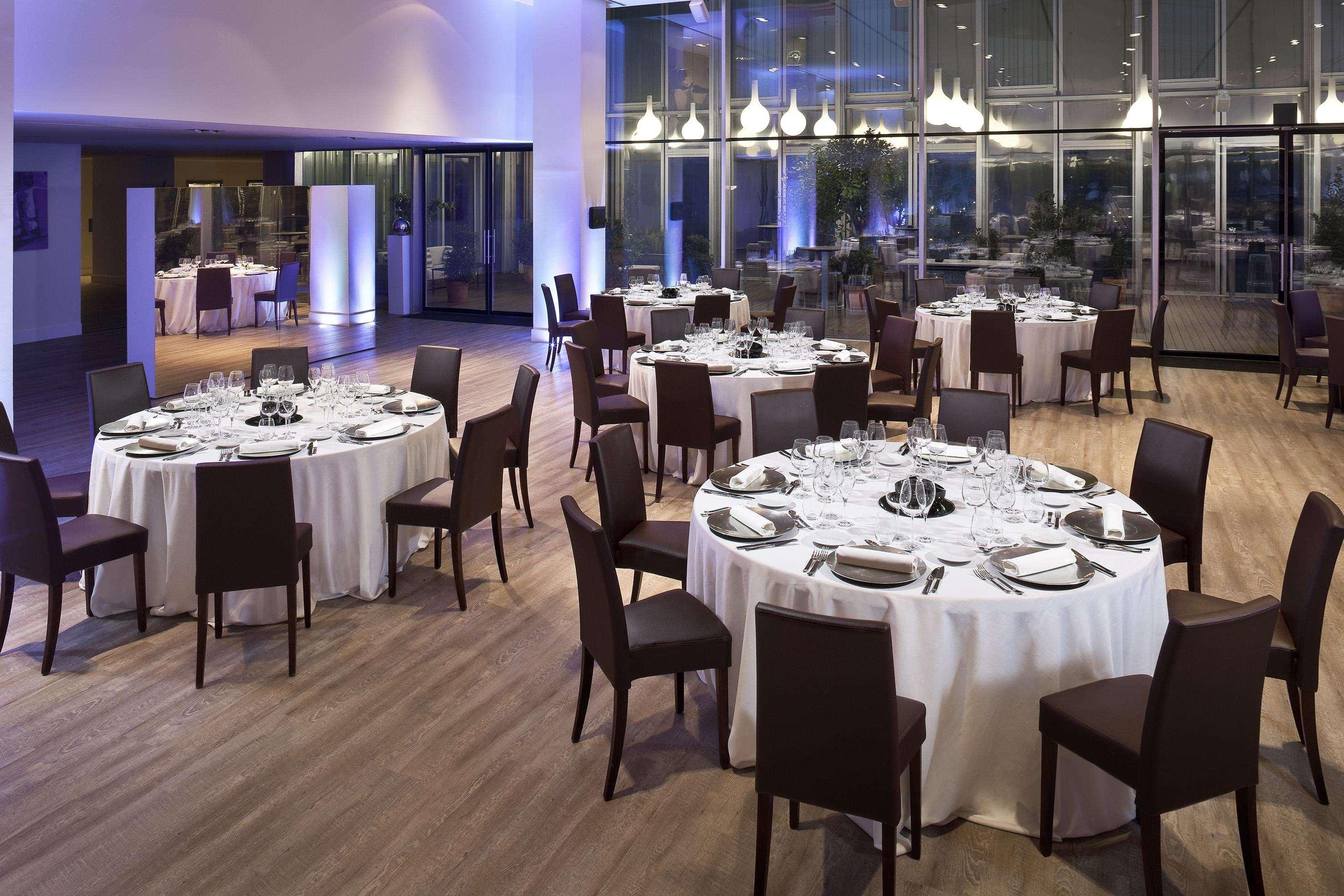 Отель Melia Barcelona Sky 4* Sup Экстерьер фото