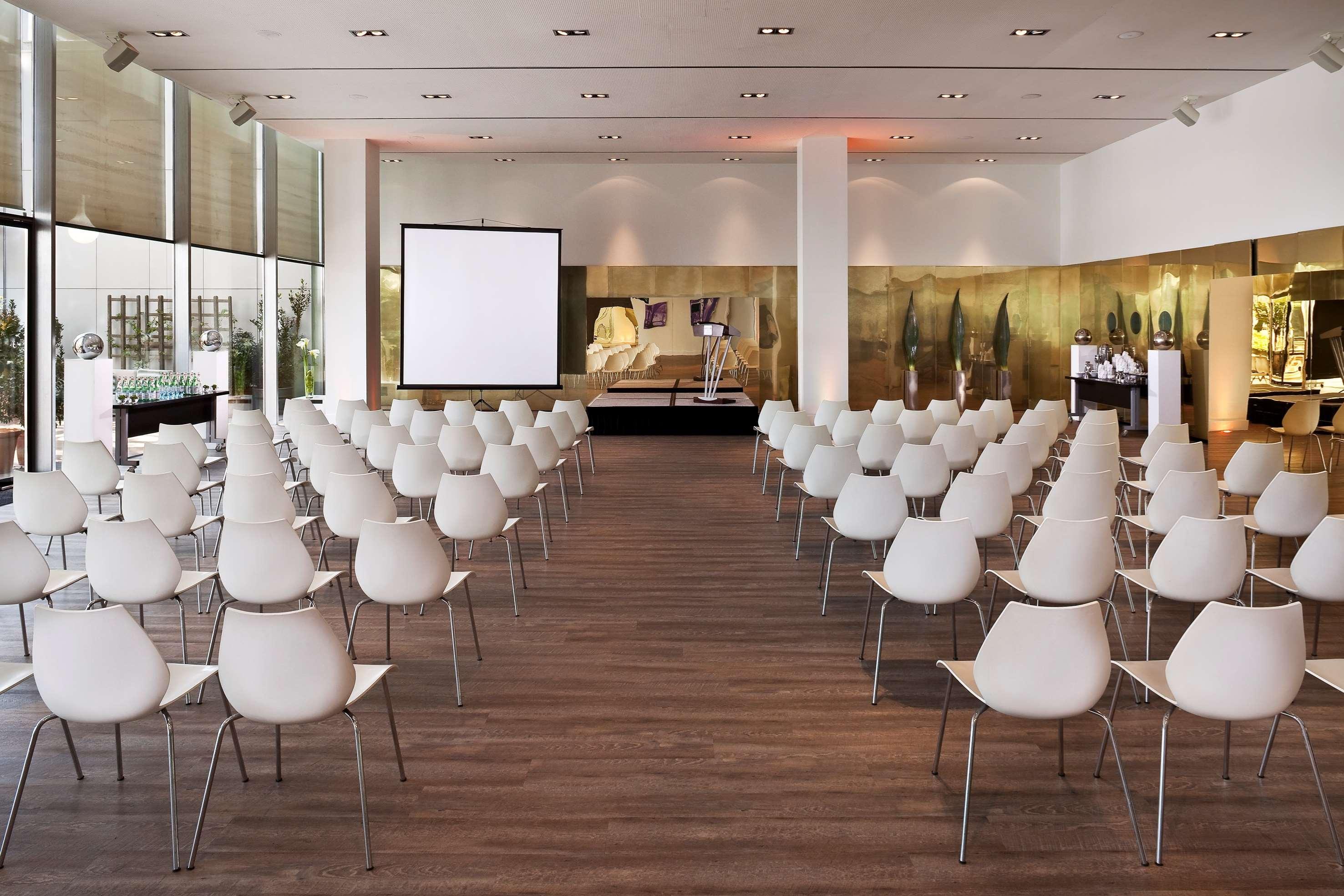 Отель Melia Barcelona Sky 4* Sup Экстерьер фото