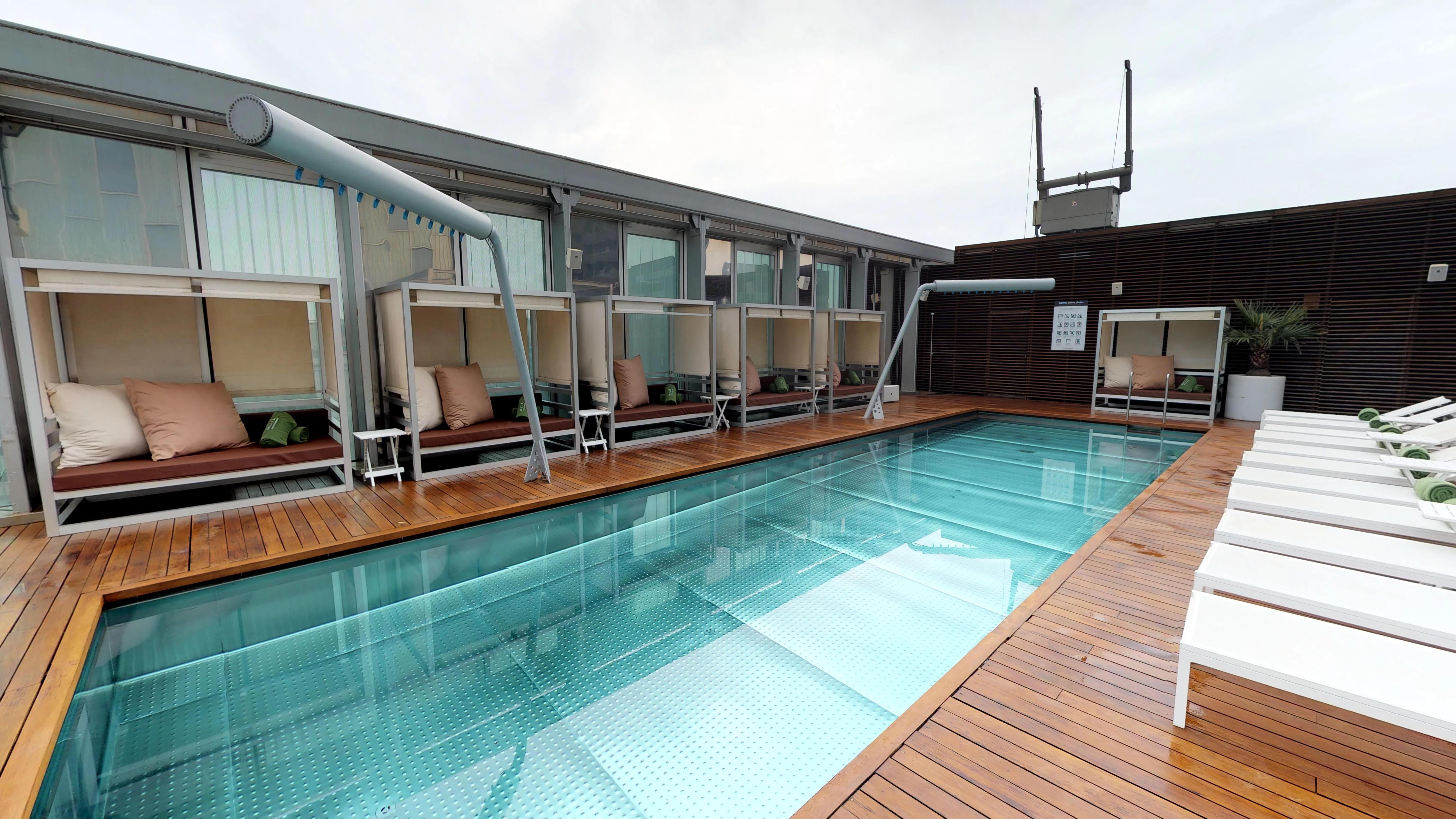 Отель Melia Barcelona Sky 4* Sup Экстерьер фото