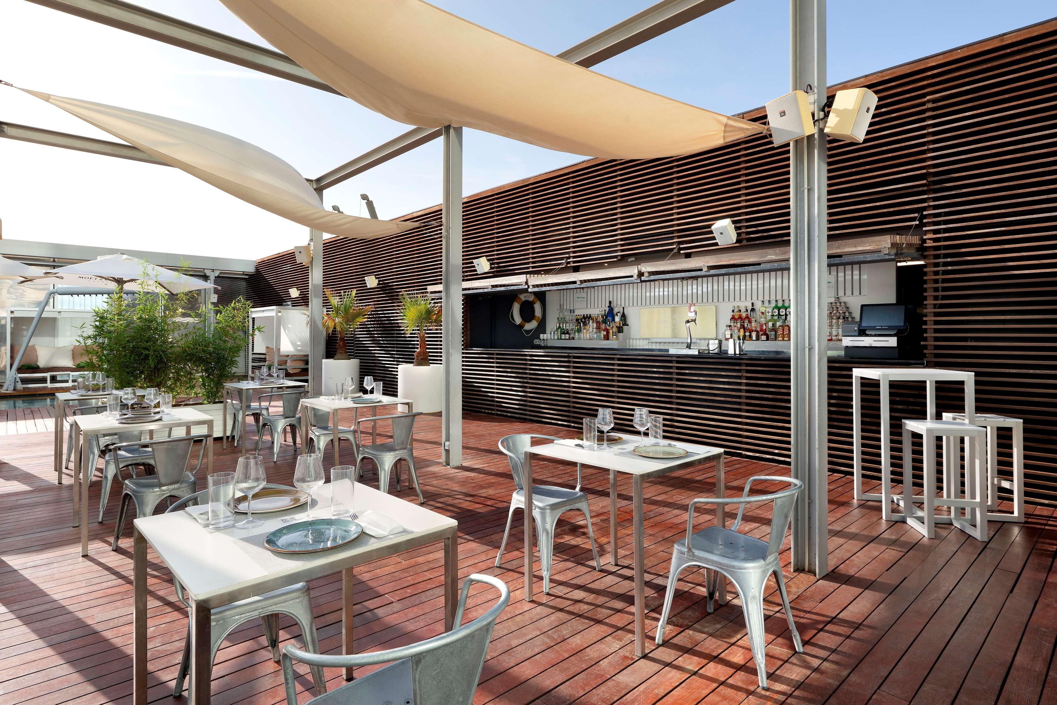 Отель Melia Barcelona Sky 4* Sup Экстерьер фото
