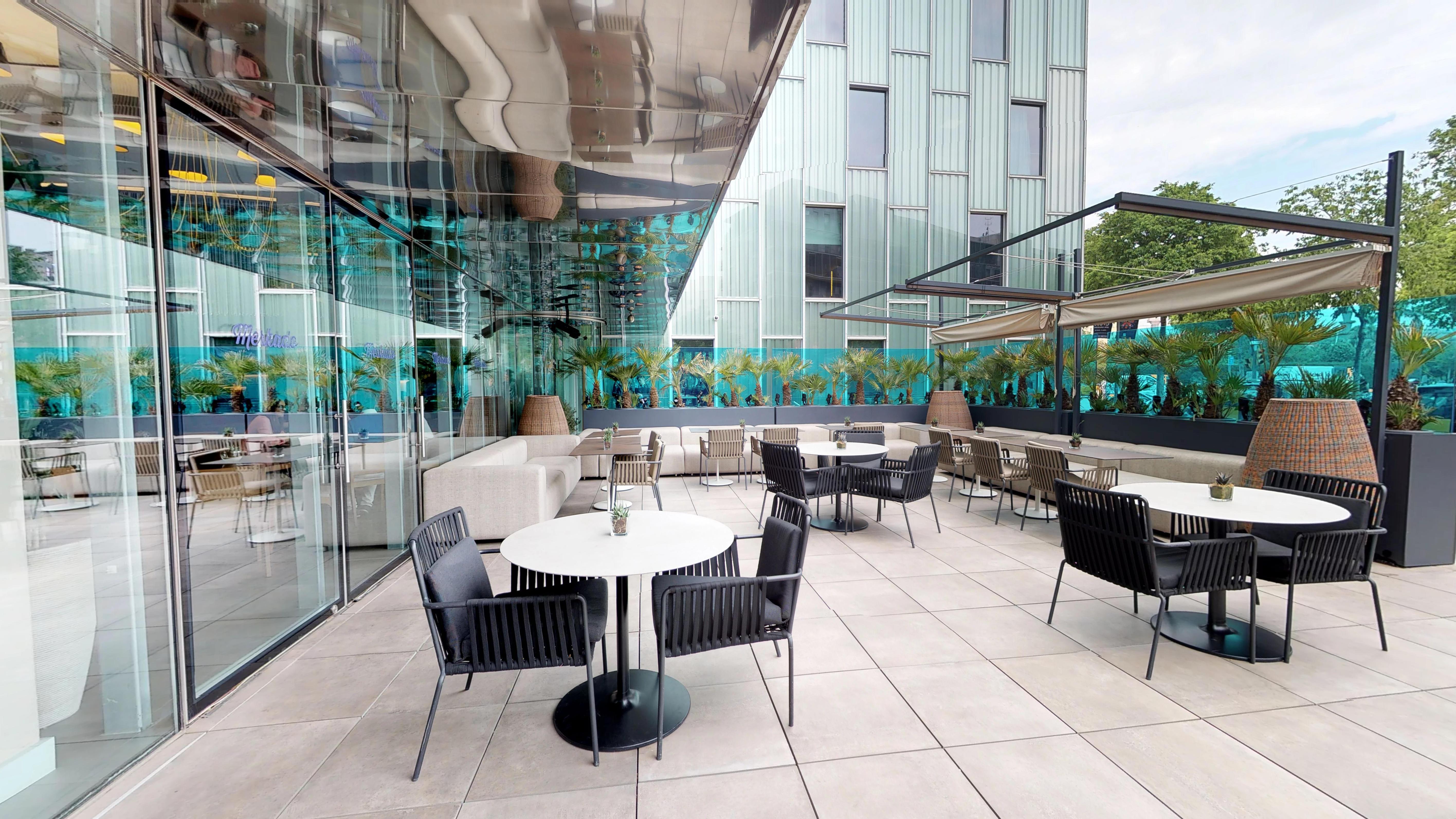 Отель Melia Barcelona Sky 4* Sup Экстерьер фото