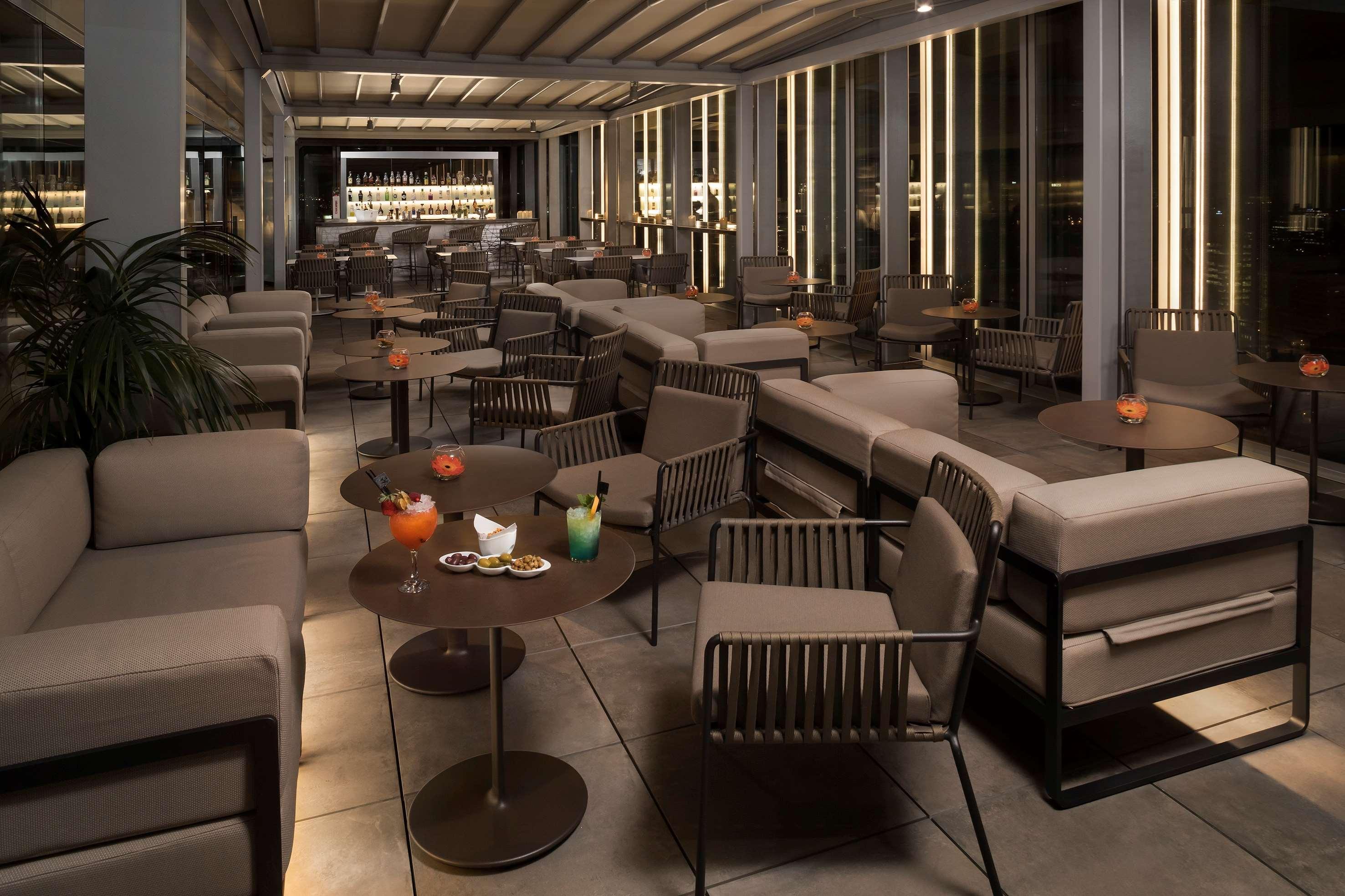 Отель Melia Barcelona Sky 4* Sup Экстерьер фото